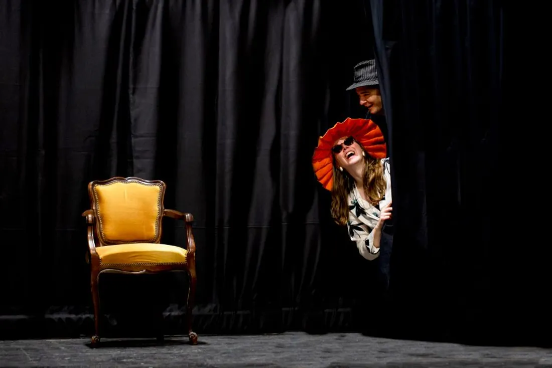 cabaret Marie-Charlotte Chaise Rouge Pouancé_29 03 21_Compagnie Patrick Cosnet